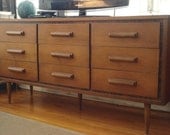 Mid Century Modern Danish-Style Bassett Credenza / Dresser - 9 Drawers