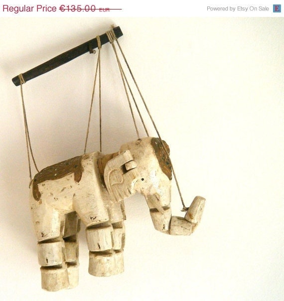 Black Friday Sale Vintage Indian dancing Elephant puppet - Free Shipping