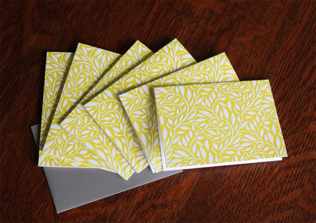 Chartreuse Leaf Pattern Note cards