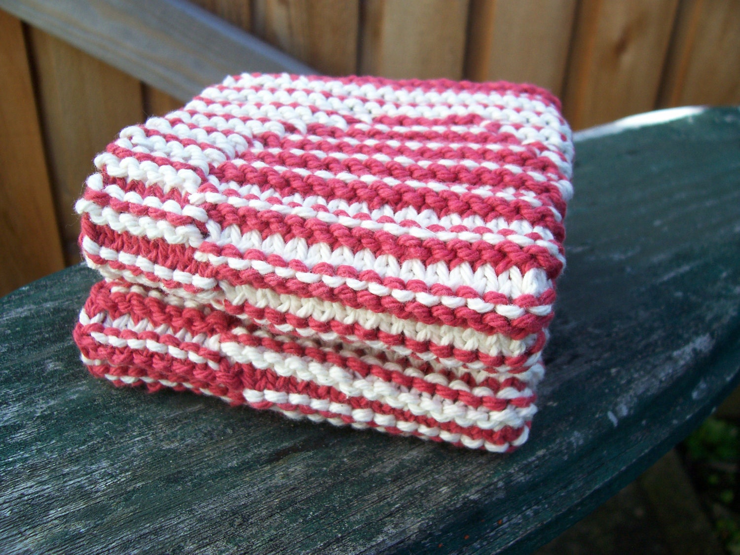 Handknit Cotton Dish Cloth Wash Cloth Heart Motif in Red and Off White Colours