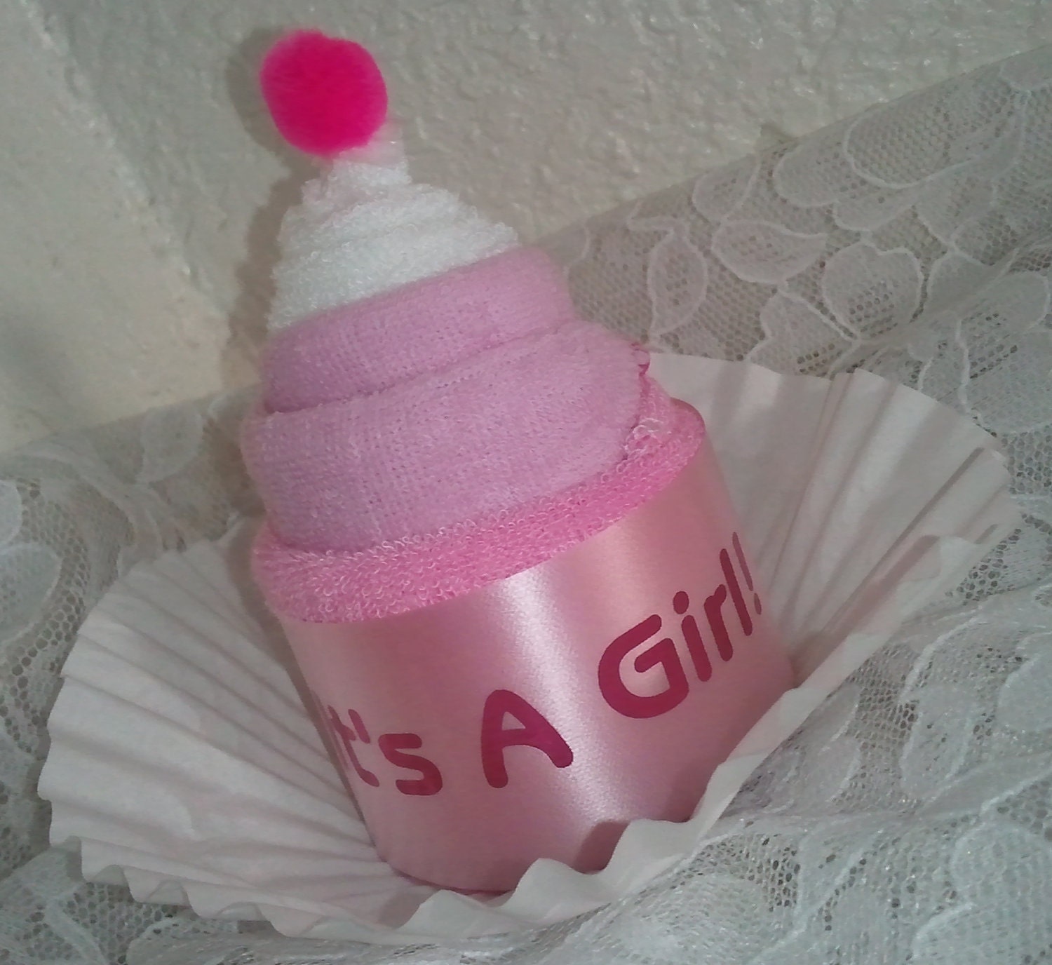 Washcloth Cupcake- "ITS A GIRL" Baby Shower Favors, Gifts or Game Prizes