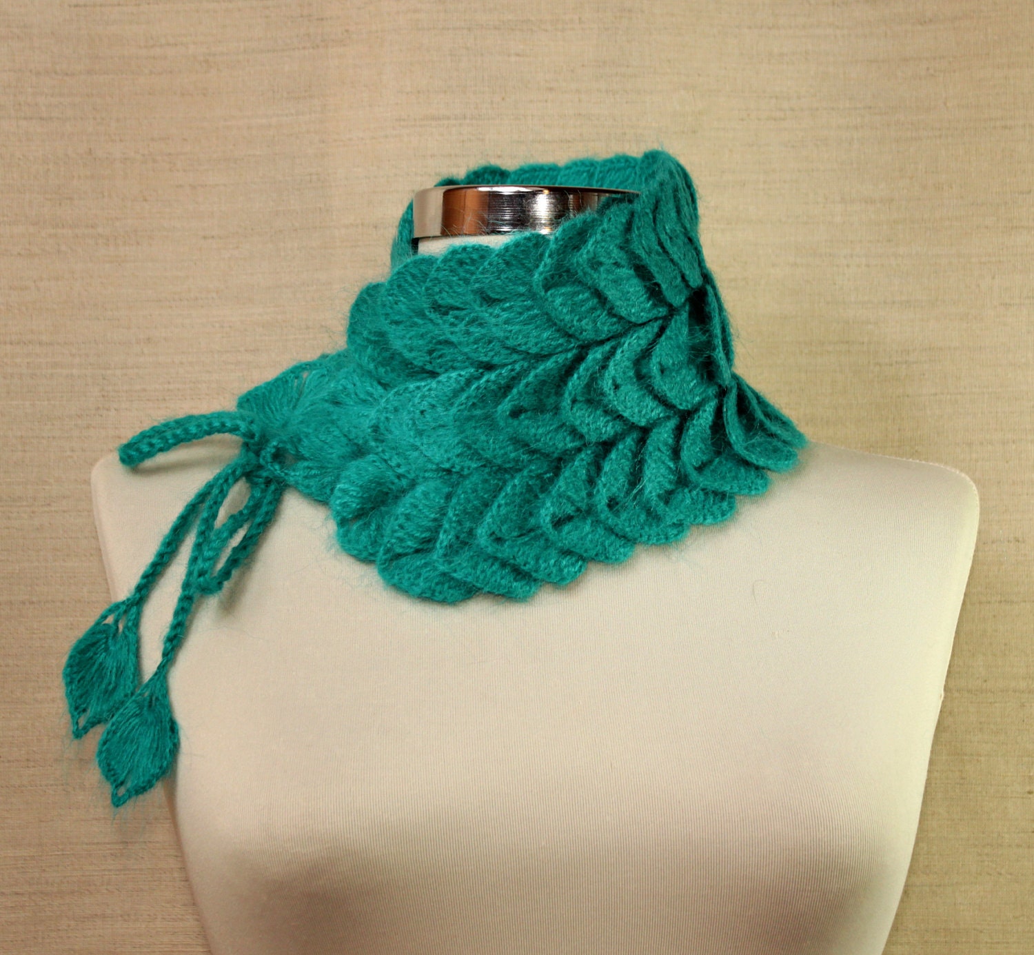 Crocodile Turquoise Crochet Scarf Leaves Collar Scarf Cowl Neck Warmer  / Fall Winter Accessories