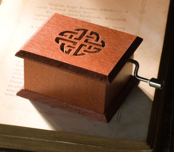 Wooden musicbox "Pachelbel: Canon" ZD08e001