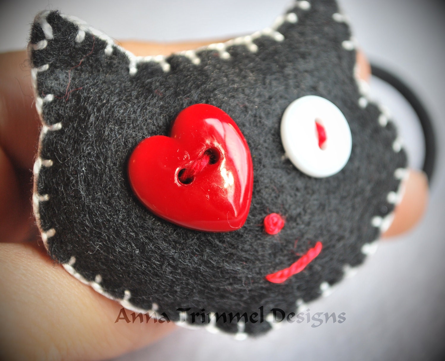 Felt Cat Ponytail Hairband - Hair Accessory - Kawaii - black red