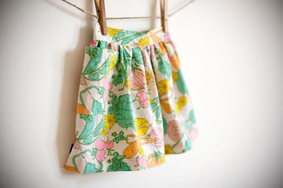 Girls Garden Party Skirt / Vintage Fabric / Spring Gardens / 12-18 months / OOAK