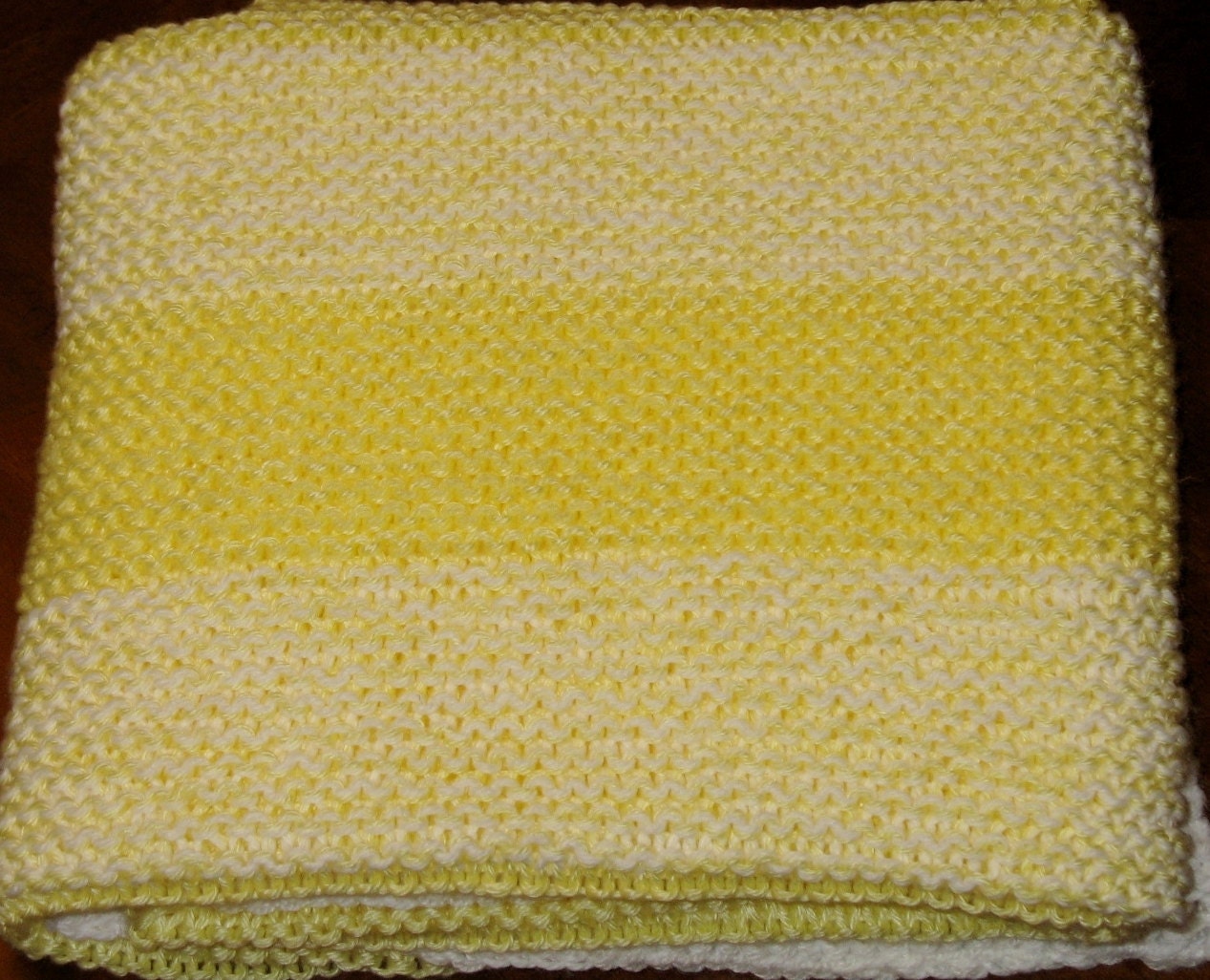 LAST CHANCE ..... Reduced for Clearance Knit Baby Blanket Crib Blanket