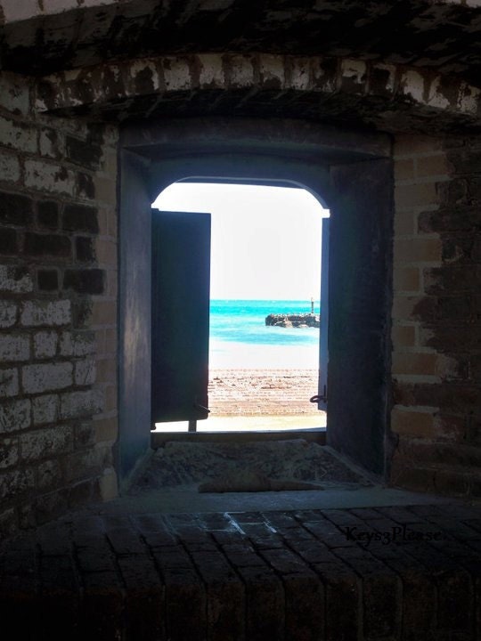 peek, natural, curiosity, ocean, vacation, tropical, postcard