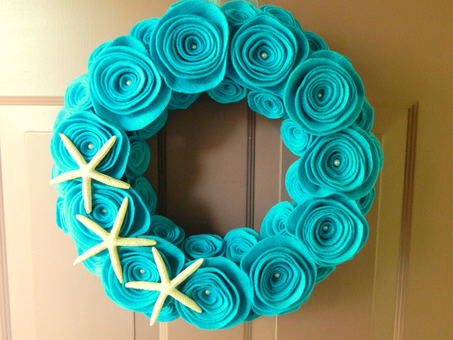 Turquoise Wreath, Summer Beach Wreath Made with Felt, Pearls and Starfish