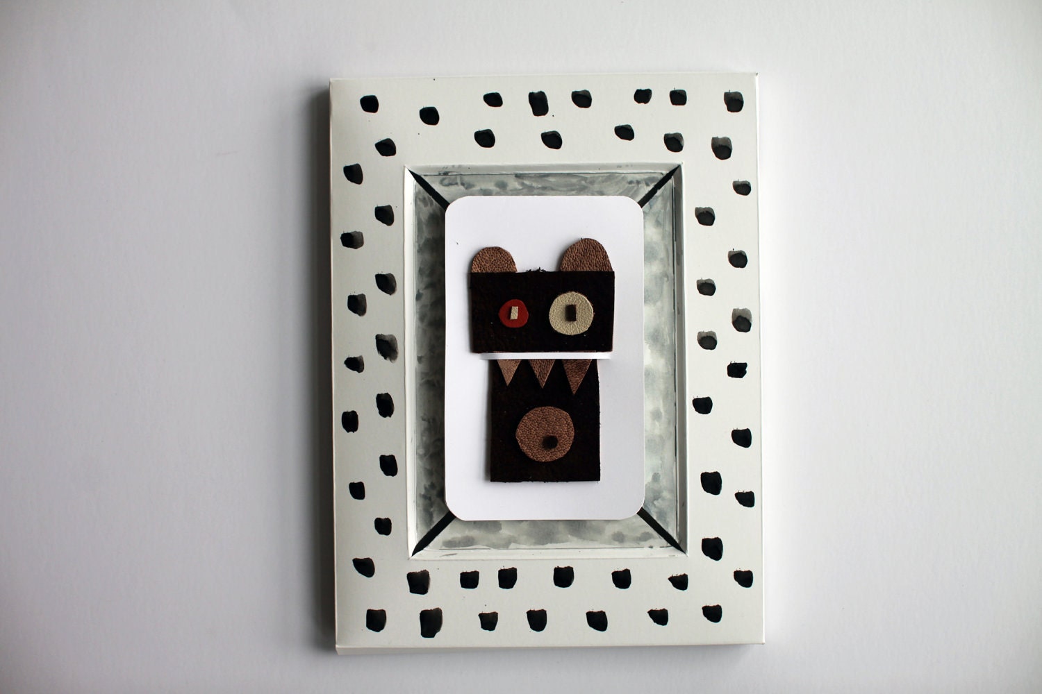 Blank Card, Envelope and DIY Frame: Hammer Bear Brown Leather