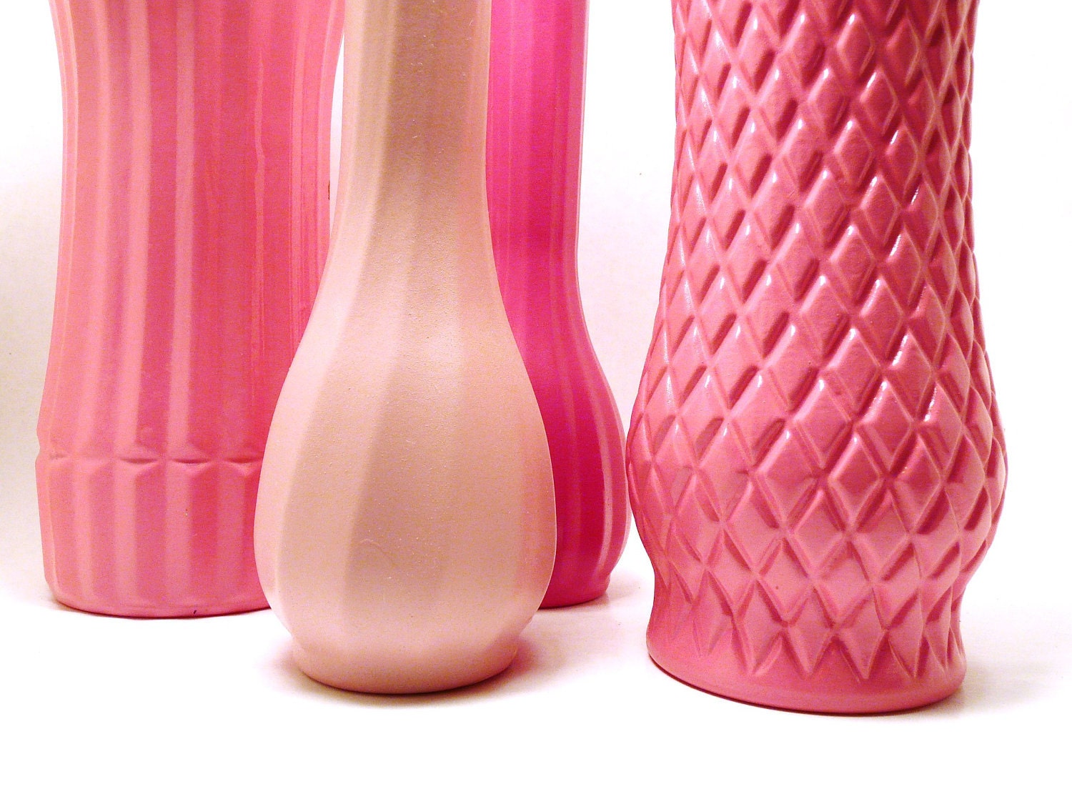 kitsch pink vases, vintage milk glass // pale pink, coral, hot pink, upcycled vase collection, 60s decor, retro, colorful, wedding, summer