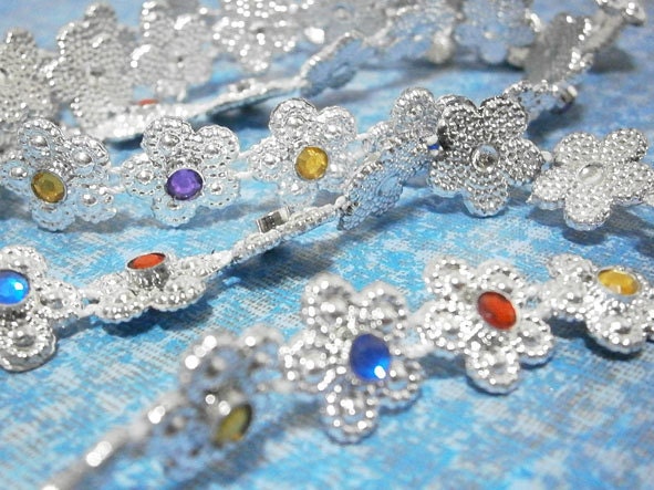 Silver Flower Multicolored Trim