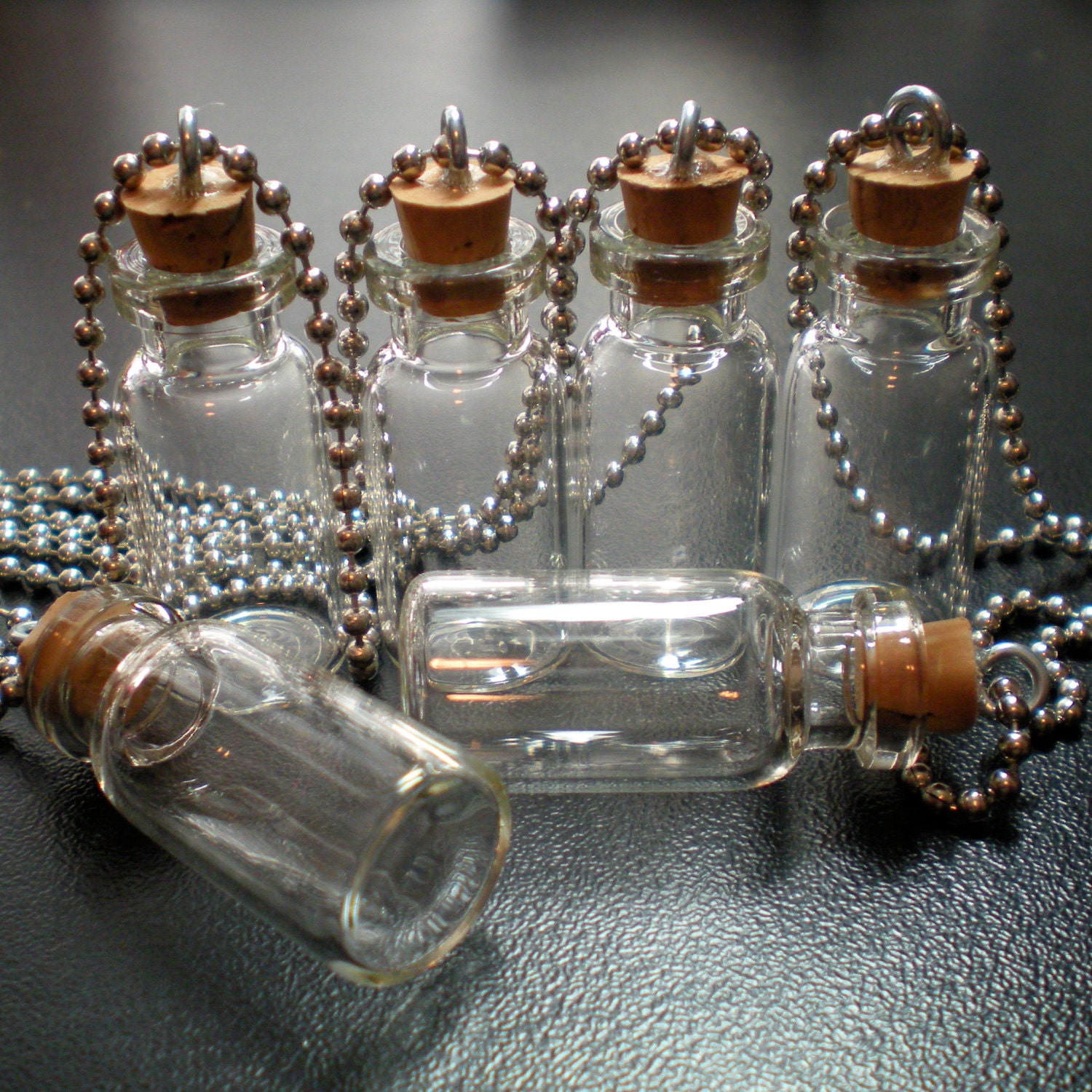 10 Small Glass Bottles with cork and chain. Miniature, tiny, Potion, Vials. DIY Pendant.