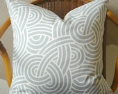 P. Kaufmann 20" Theo Pillow Cover (Quartz)