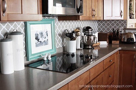 Kitchen backsplash, pantry or bathroom upgrade - vinyl quatrefoil design -