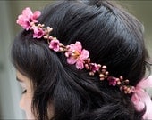 Bride or bridesmaid floral crown in pink: Rosaline