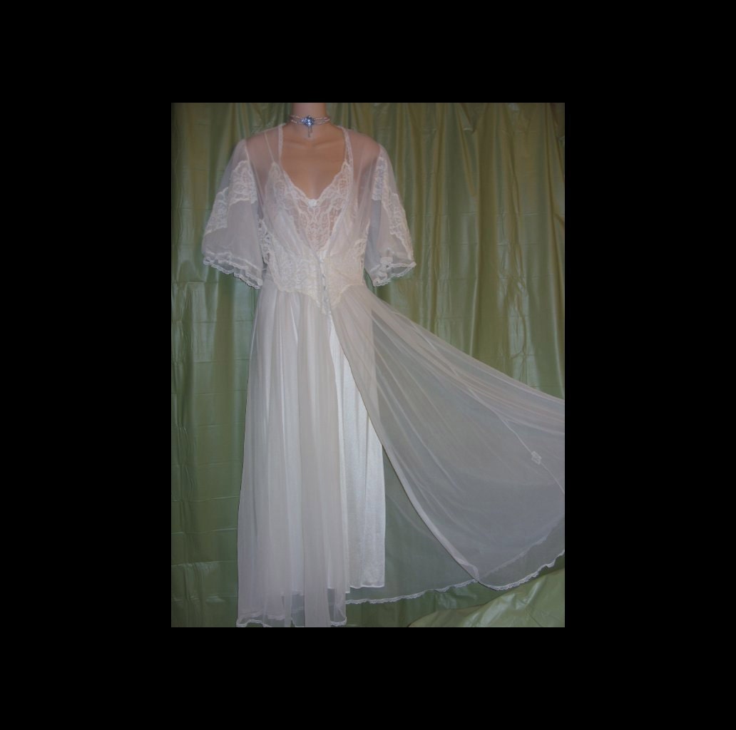 Vtg Gown Peignoir White wedding trousseau Set