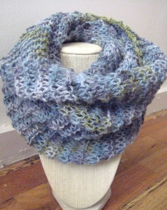Seafoam Cowl