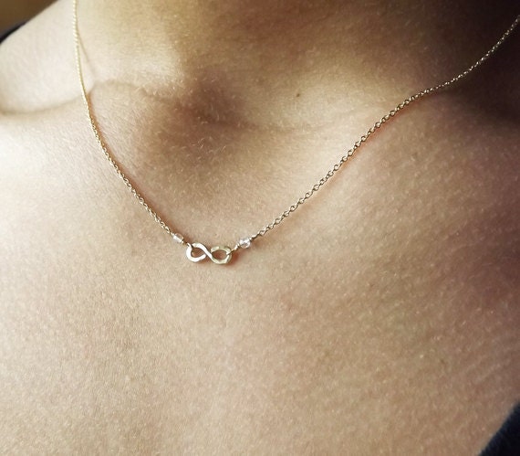 Hammered Gold Filled or Sterling Infinity Necklace - Infinity Necklace - Everyday Necklace - Bridesmaid Necklace