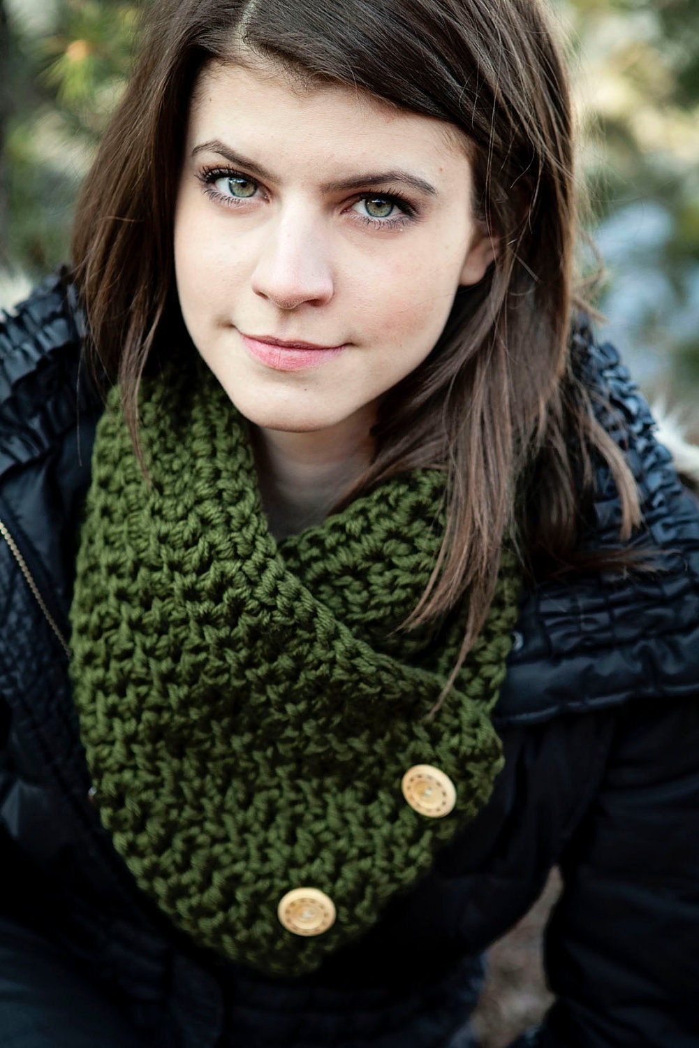 PDF Quick and Easy CROCHET PATTERN for the Wisconsin Button Scarf  Simple to follow Crochet Scarf Pattern