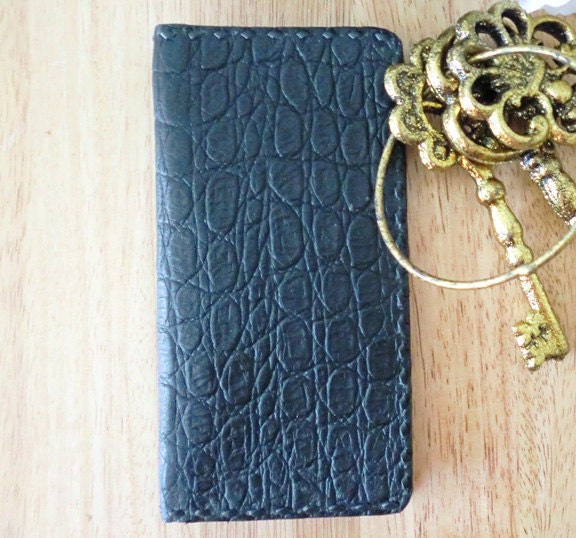 Mens black breast pocket wallet all genuine leather handcrafted soft alligator print with hand laced leather edges E16