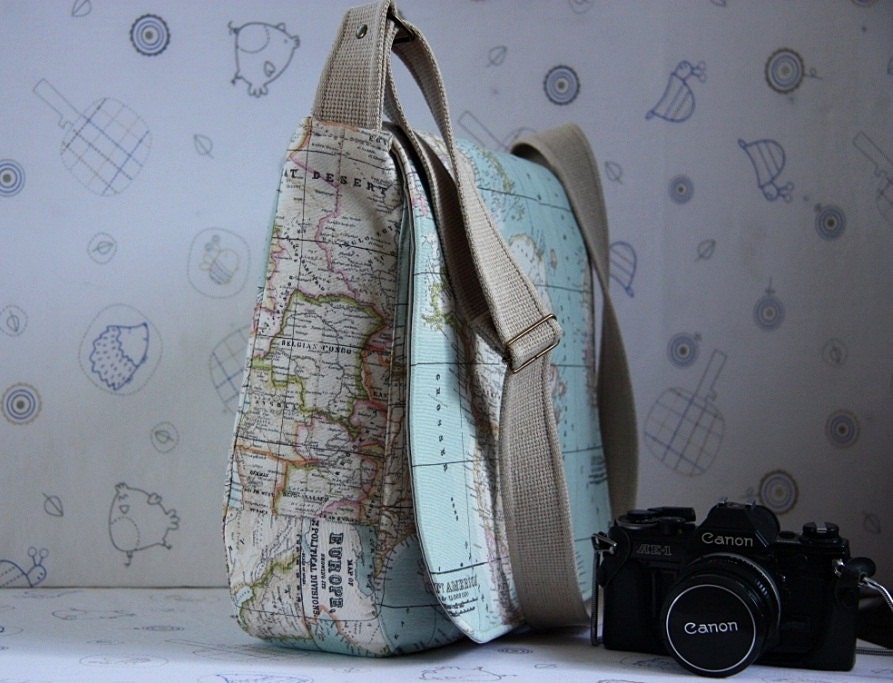 World Map Prints Large Messenger Bag Eco-friendly Diaper Bag Cross Body Bag Tote Bag Canvas Messenger