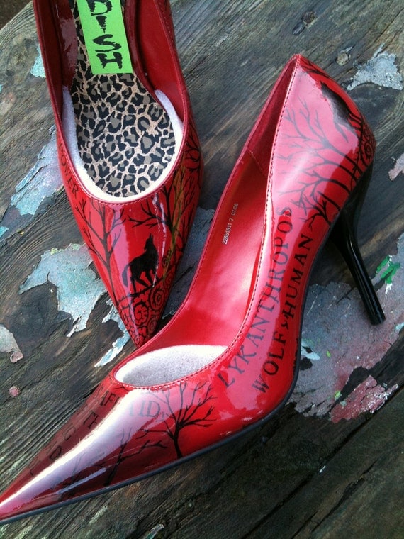 Lycanthrope Wolf Folklore Shoes UK 7 USA 9.5