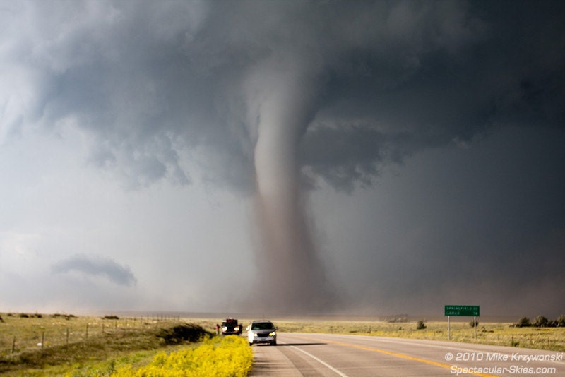 Amazing Tornado Pictures