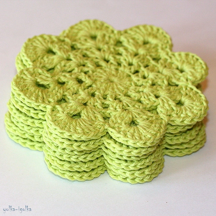 Crochet Coasters. Set of 6 pcs. Light green. Placemat doilies. St Patricks Day.