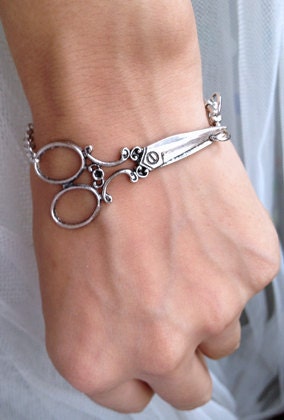Antique Silver scissor bracelet - victorian bracelet Chain bracelet wish bracelet
