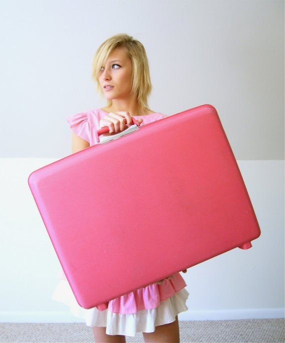 Hot Pink Vintage Samsonite Suitcase - HausofPossum