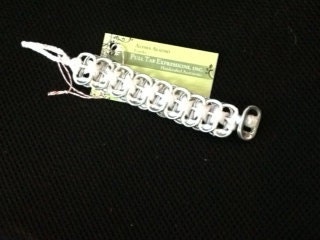 Pull Tab Bracelet-Single Color Criss-Crossed Pattern