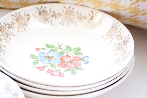 Set of 6 French Saxton China Bowls with flowers and 22 Kt Gold