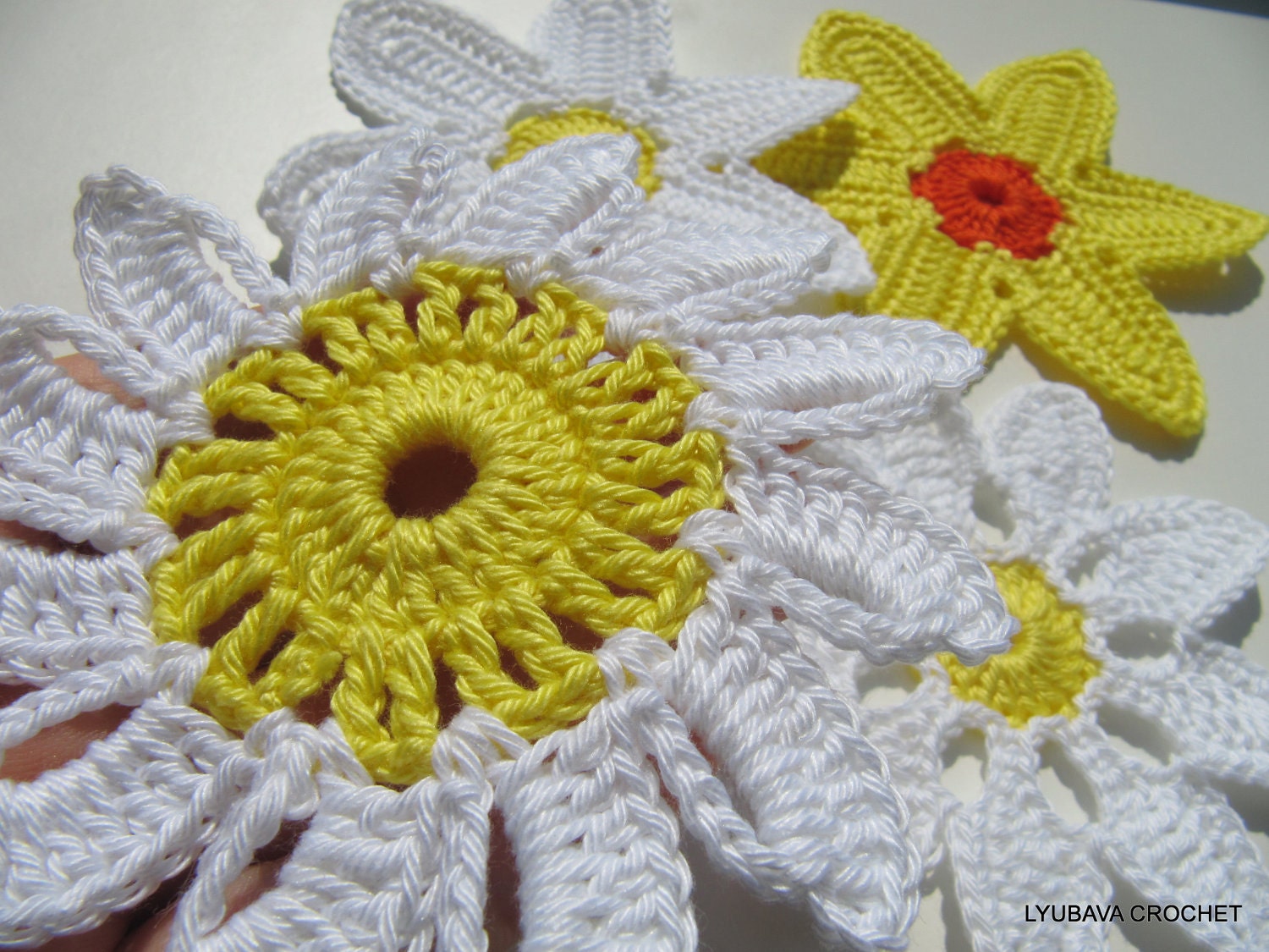 PDF Instant Download Daisy Flowers Crochet Pattern, Beautiful Crochet Chamomile Flowers, Daisy Flowers Lyubava Crochet Pattern number 22