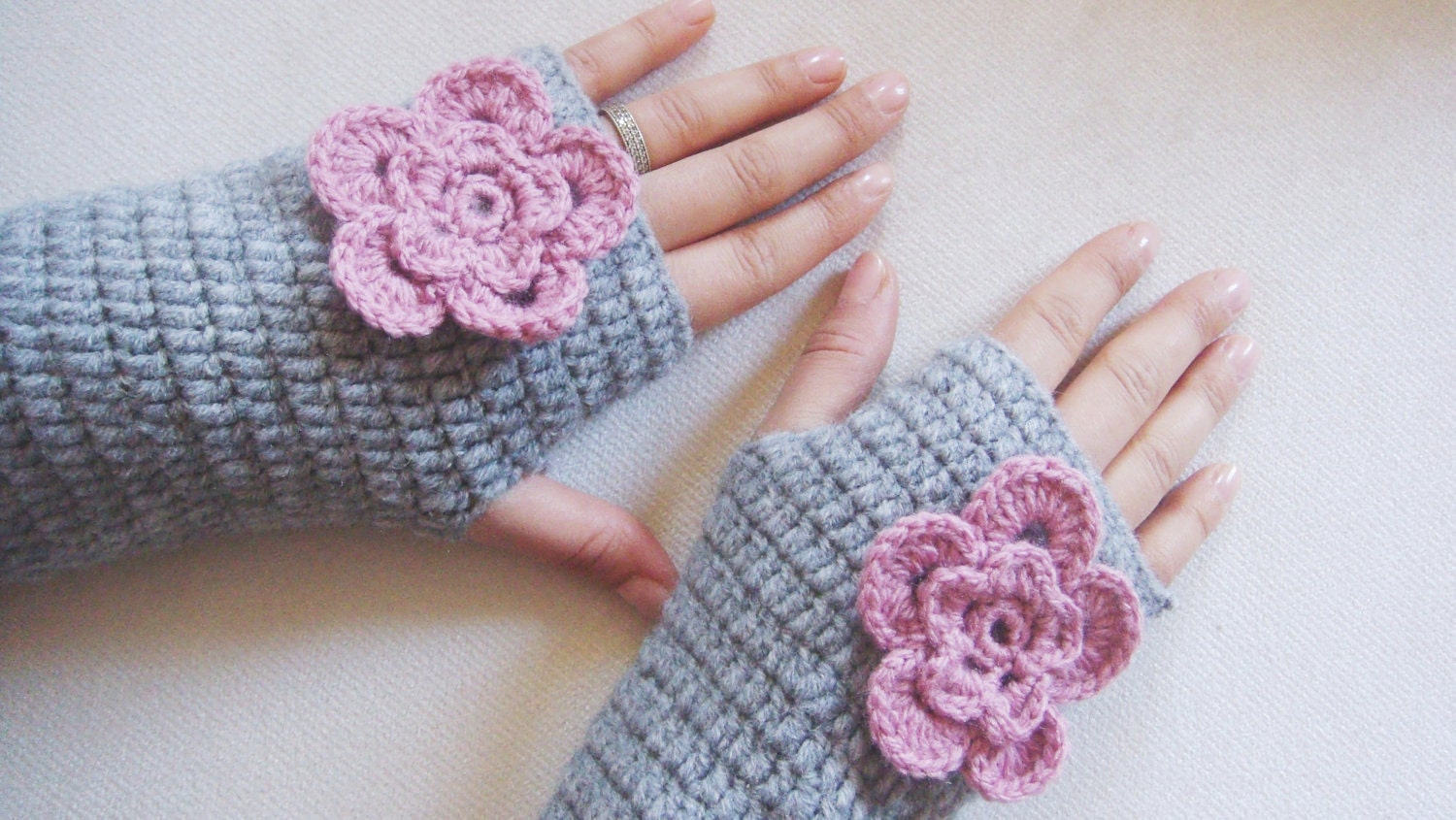 Gloves, Fingerless, Handmade Crochet Fingerless gloves, with pink flower, Women accessories. Grey Gloves, Women accessories