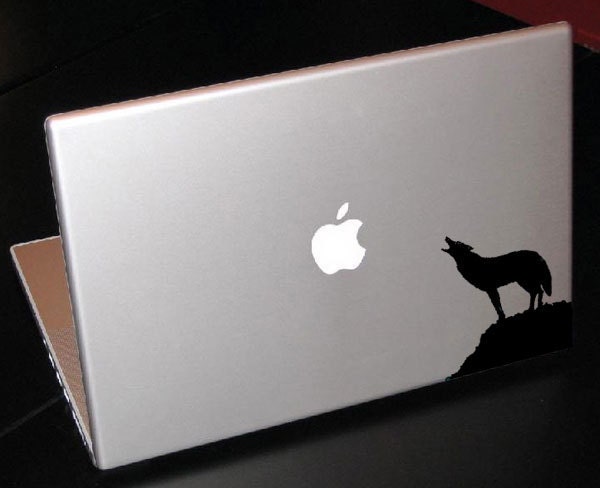 Wolf Howling at Twilight Moon 15" Macbook Apple Laptop Decal