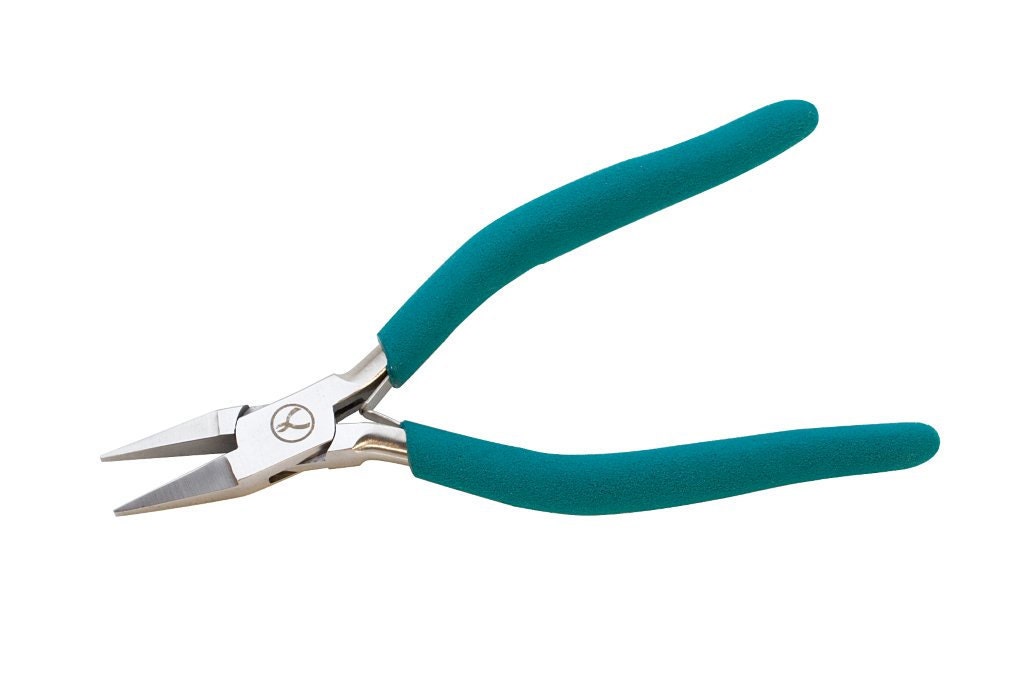 Wubbers Narrow Flat Nose Pliers