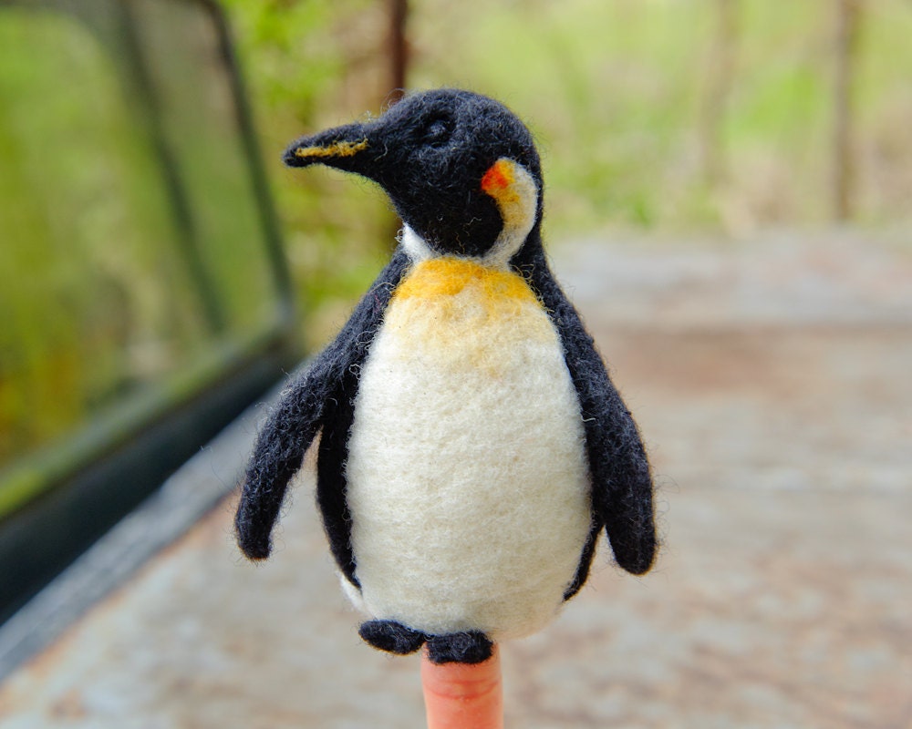 Penguin Finger Puppet