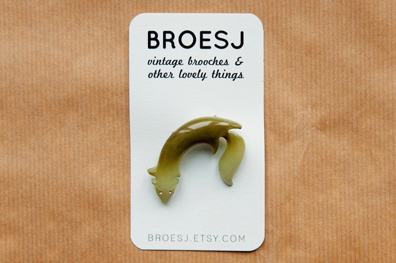 Green Fox Brooch Pin Plastic