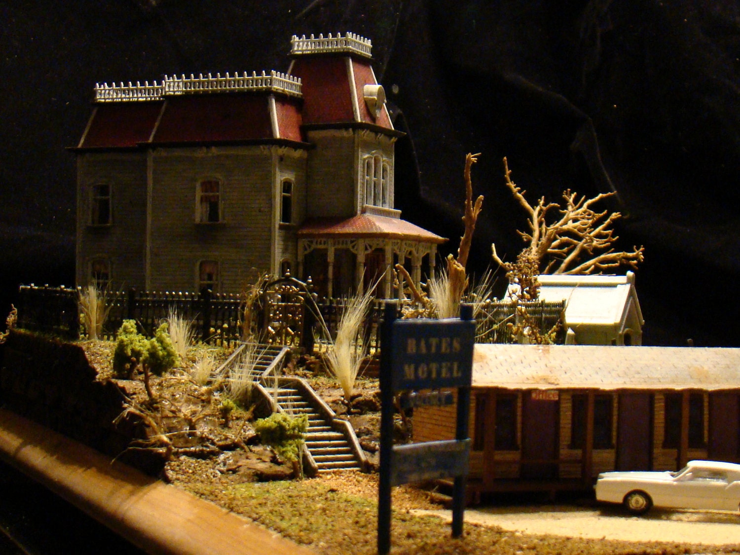 Bates Mansion and Motel from the movie "Psycho"