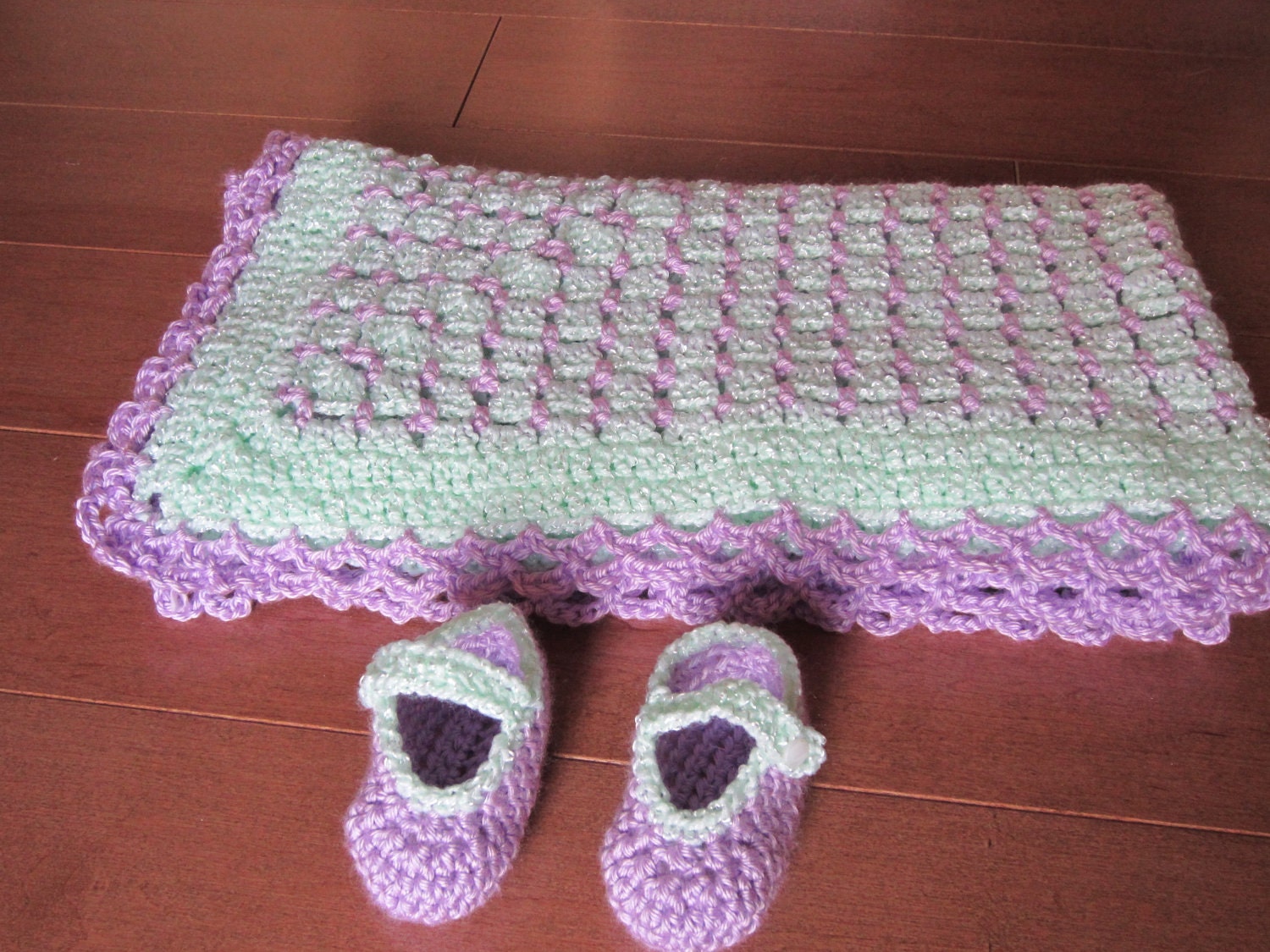 BABY BLANKET and Mary Jane booties Set. Clearance SALE.  Soft, adorable blanket and bootie set in light green and orchid.