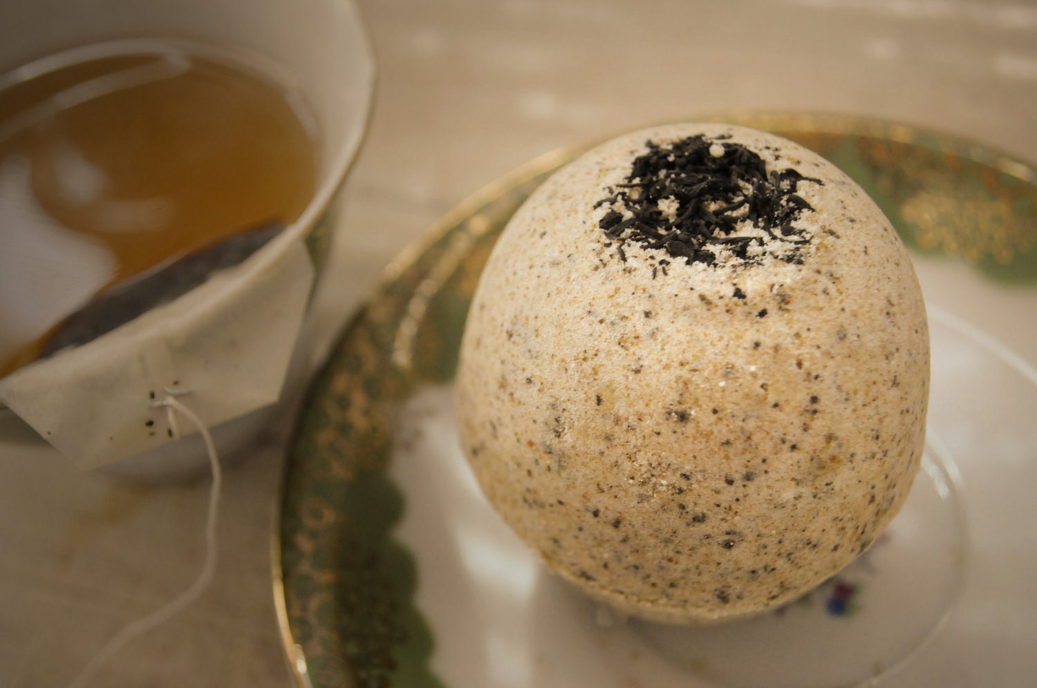 Earl Grey Black Tea Bath Bomb Fizzy