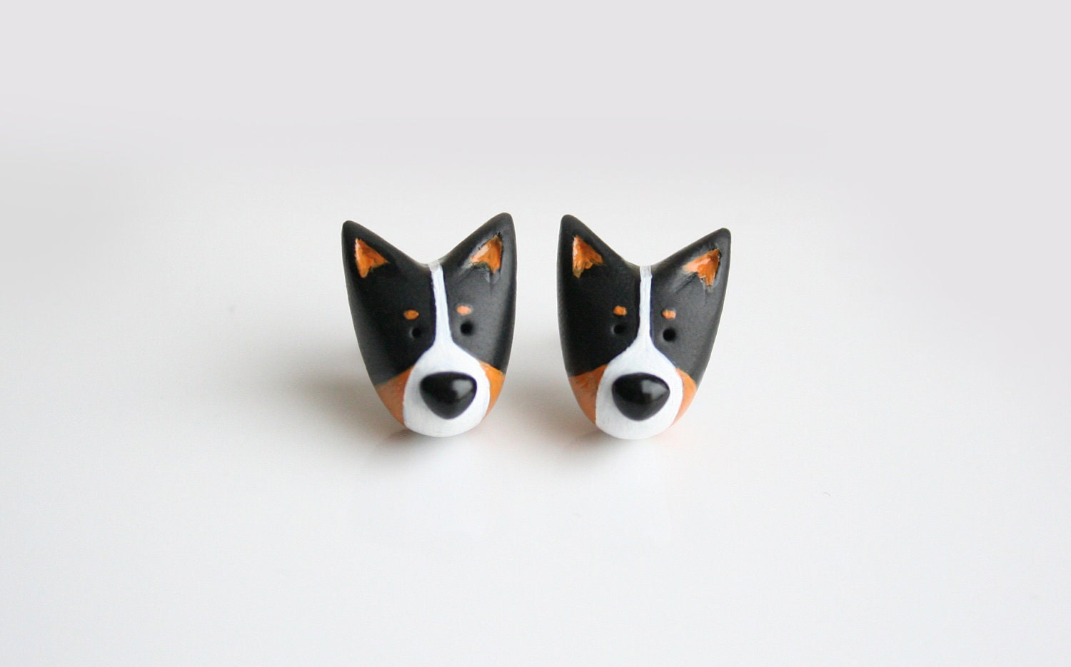 Coco the tri-color Pembroke Welsh Corgi stud earring - MochasFriends