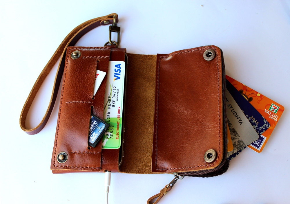 Brown Bifold leather  iPhone  wallet  wristlet   with large zipper