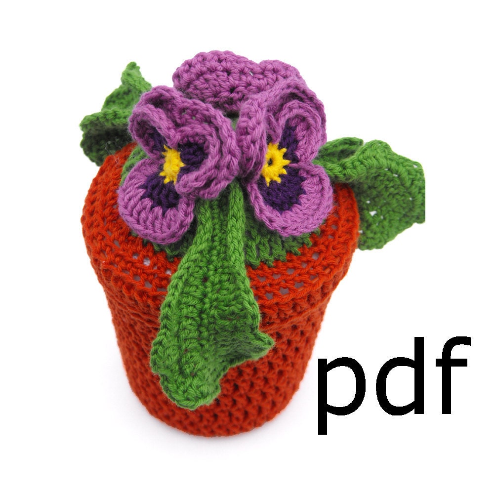 Crochet flowers pattern - pansy in pot
