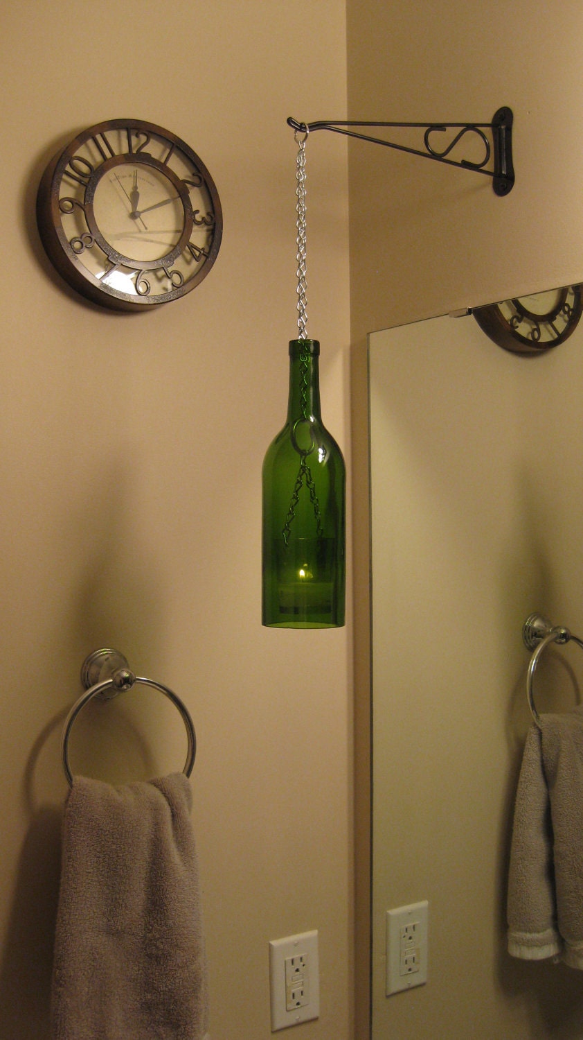 Wine Bottle Chain Lantern: Garden Light/Candle Holder - Green