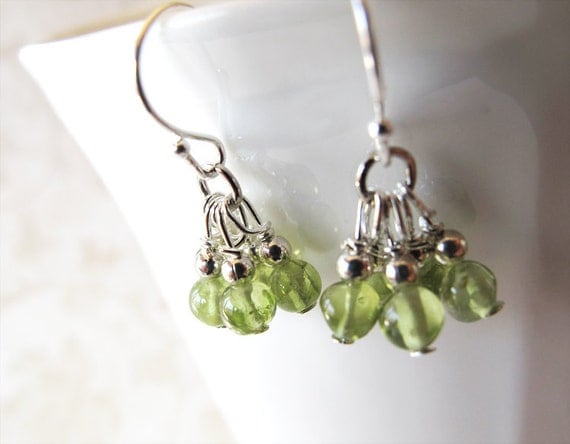 Peridot small cluster earrings - august birthstone - natural gemstone - green nature woodland