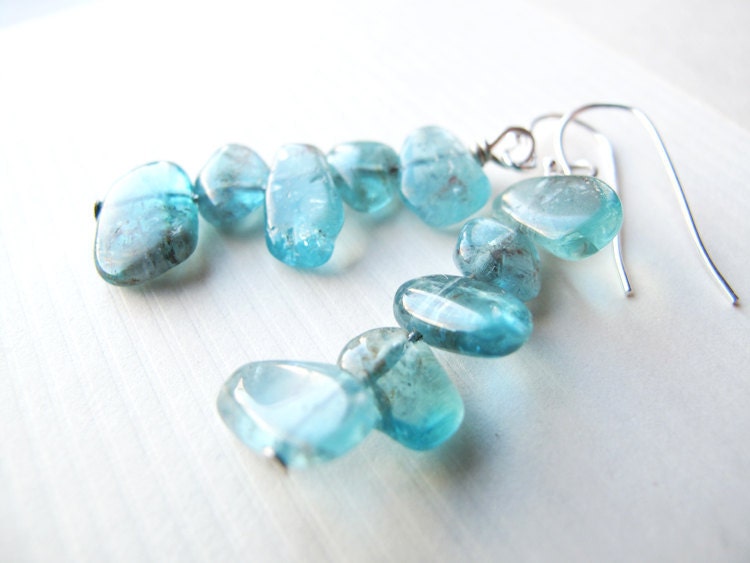 Blue earrings. Natural apatite gemstone. Dangle drop earrings. Handmade gemstone jewelry. Aqua clear london blue.