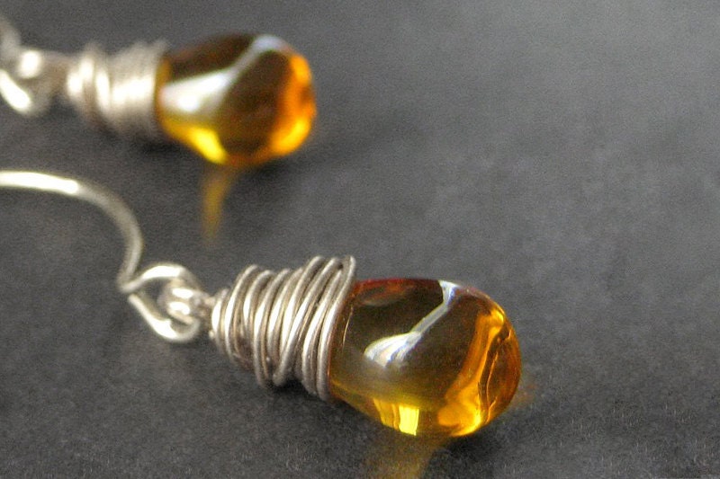 Drop Earrings: Wire Wrapped Clear Honey Amber Earrings in Silver. Dangle Earrings. Handmade Jewelry.