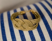 Gold Fisherman's Knot Bracelet