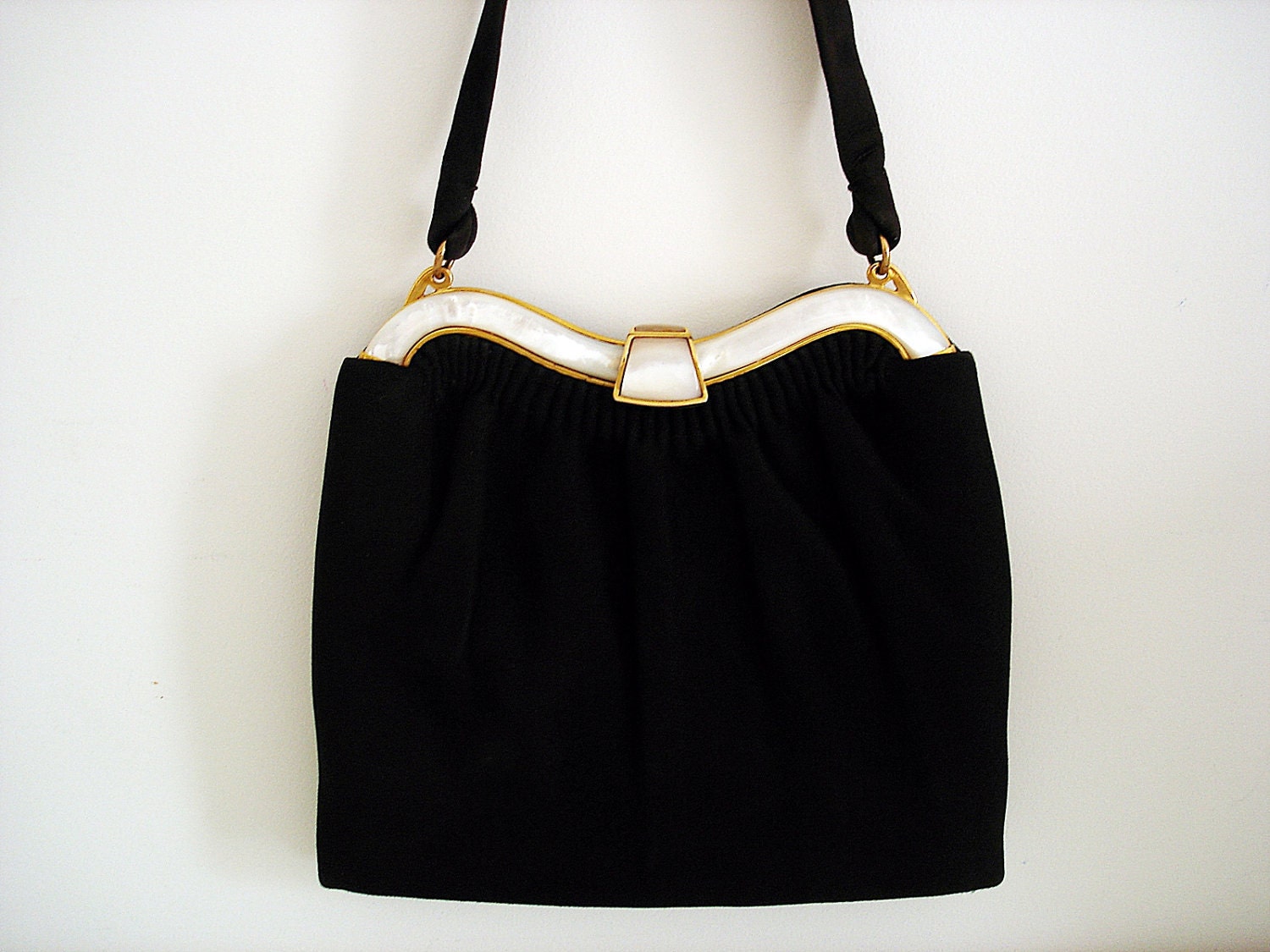 Vintage 60s black suede purse/ Mother of Pearl & gold tone frame/ beige satin lining/ matching satin coin purse/ 60s handbag